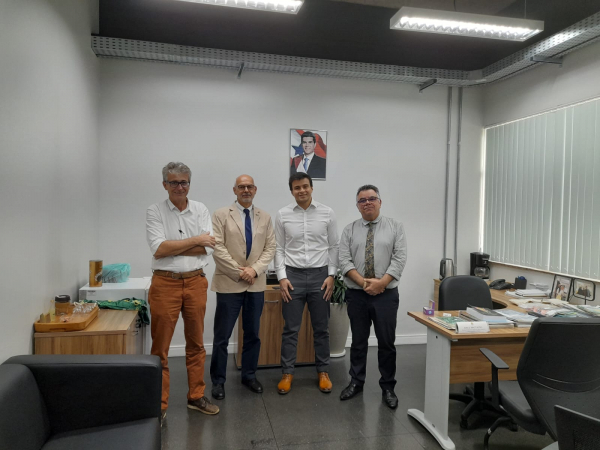 Rencontre avec Raul Protázio Romão, secretaire adjoint SEMAS, Belém, Etat du Pará, Brésil